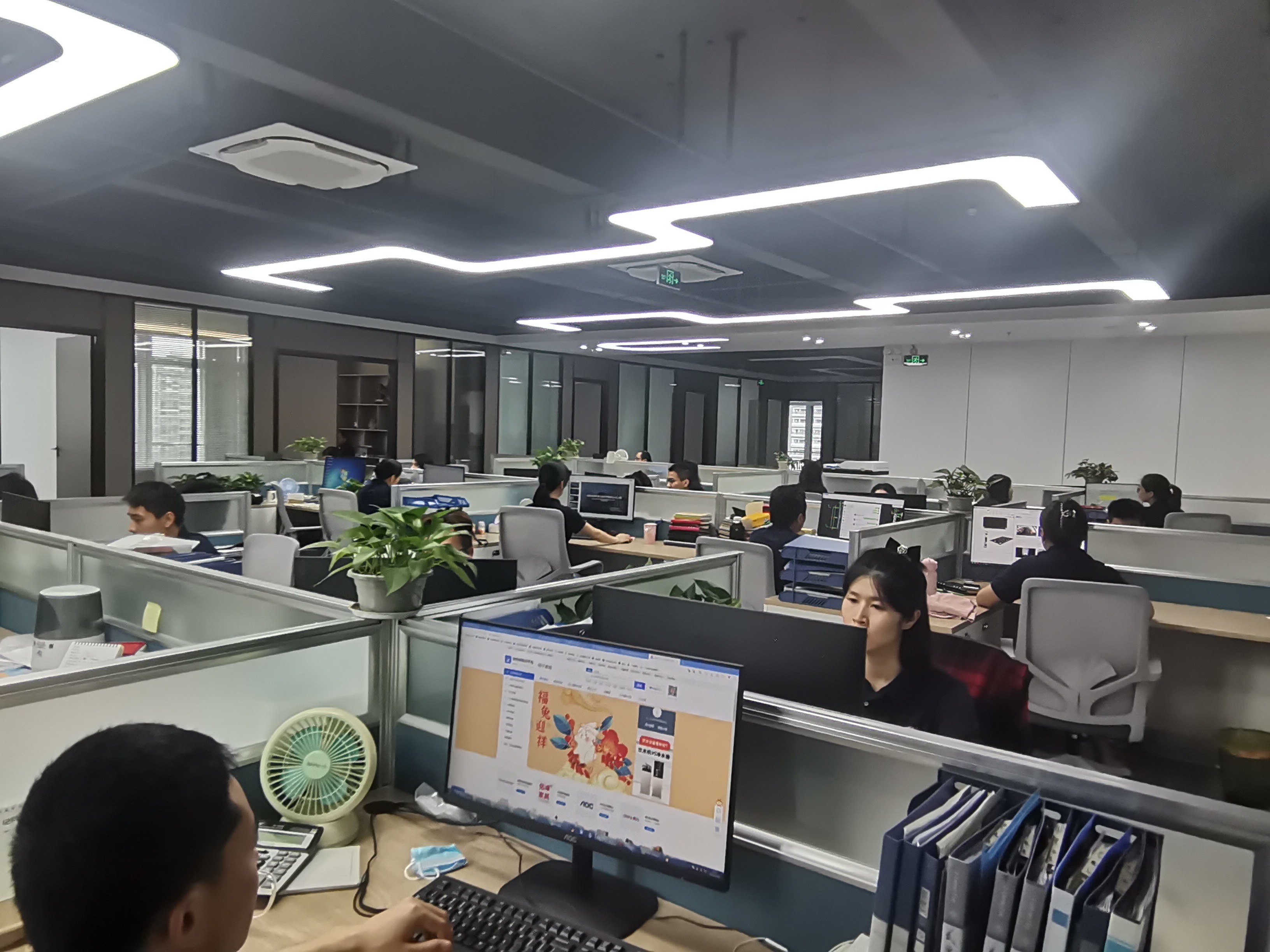 China Shenzhen GCL Electronics Co., Ltd company profile