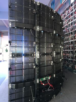 250x500mm Module Size Outdoor P10.42 LED Display Ideal for Outdoor Fixed Installation