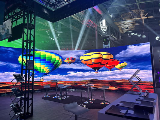 XR And Virtual Shooting P1.9P2.6 Background LED Screen Wedding Stage Decoration