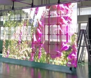 500x1000mm Outdoor Transparent LED Screen