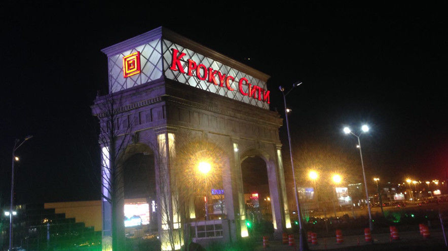 High Brightness Outdoor LED Display GA Series DIP346 LED Type 6000-10000nits Perfect for Outdoor Advertising Screens