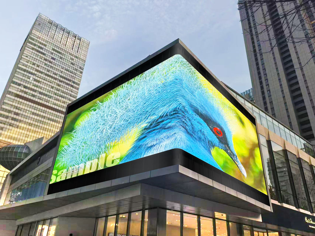 GCL P4mm P5.57mm P6.67 Curved Outdoor Waterproof LED Video Display Billboard Panel Size 960*960 mm