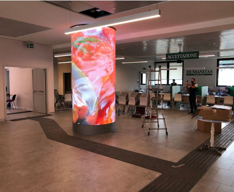 Personalized Full Color Cylindrical LED Display P1.8mm for Indoor Panel Size 240*120mm