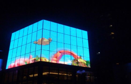 DIP P15.6 Outdoor Thin, Lightweight And High Light Transmittance Grille Display For Glass Curtain Wall Installation