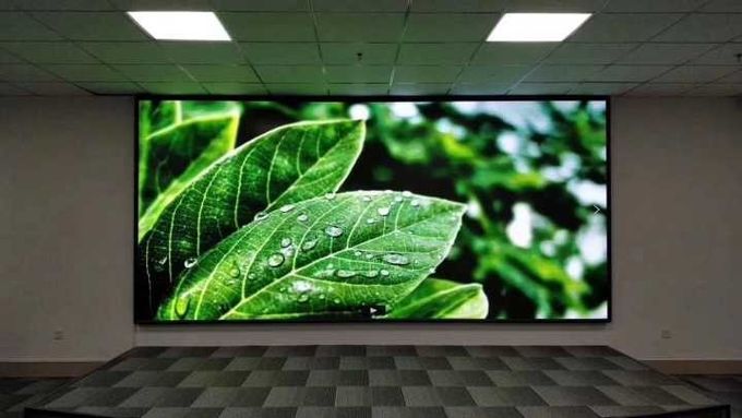 3In1 1R1G1B P4mm Indoor Advertising LED Display Screen 1